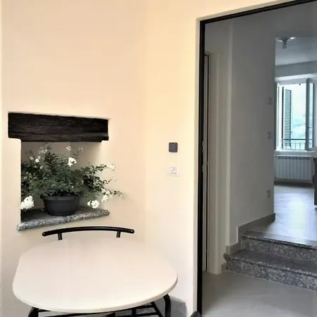 Domus Graziana - Front